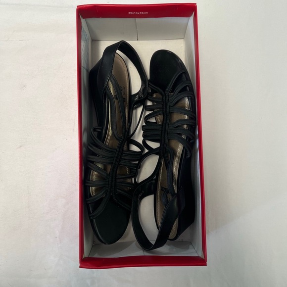 Impo Raffle Black Open Toe Strappy Low Wedge‎ Heel Sandal Womens Size 8 Medium - Picture 1 of 7